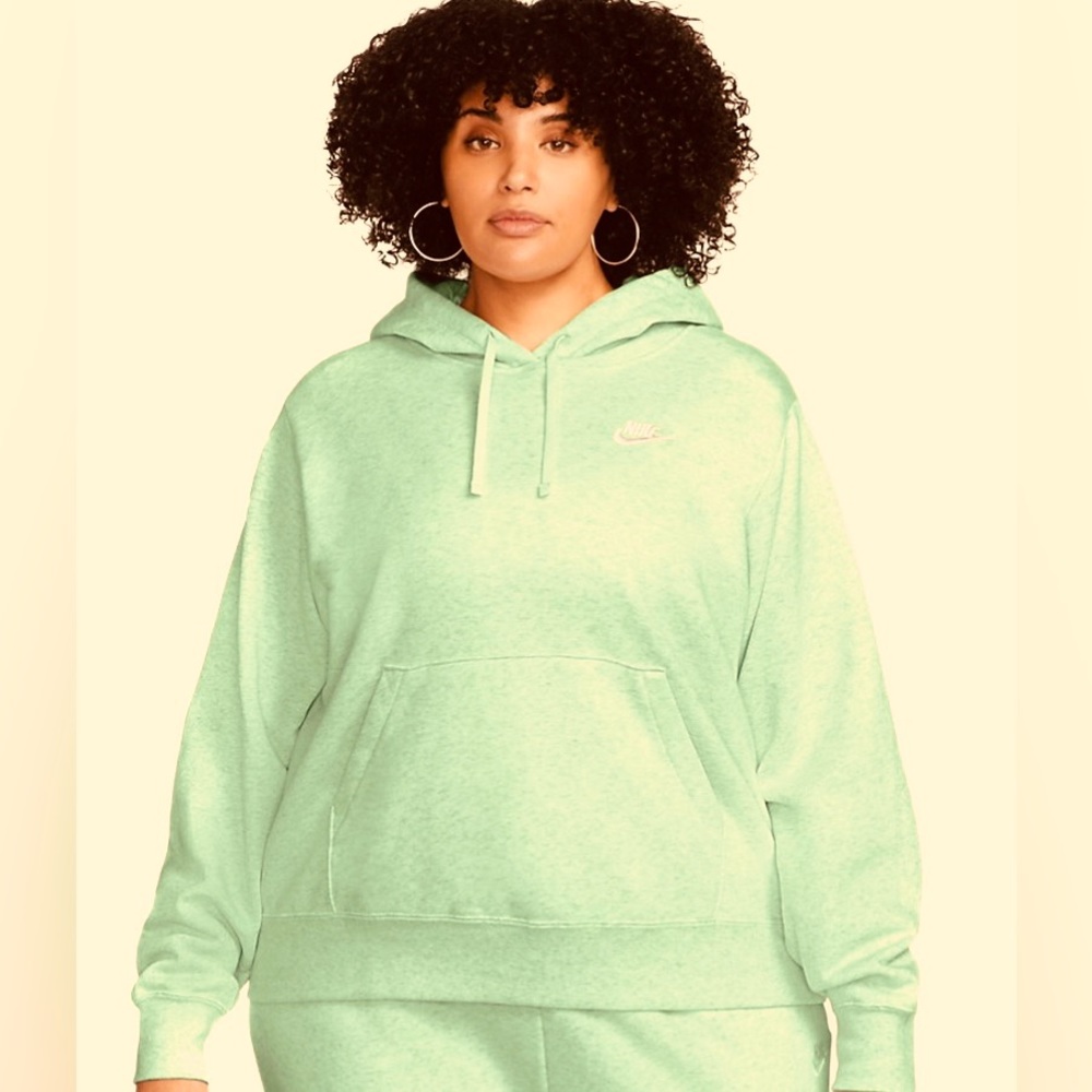 Nike Plus Size Hoodie